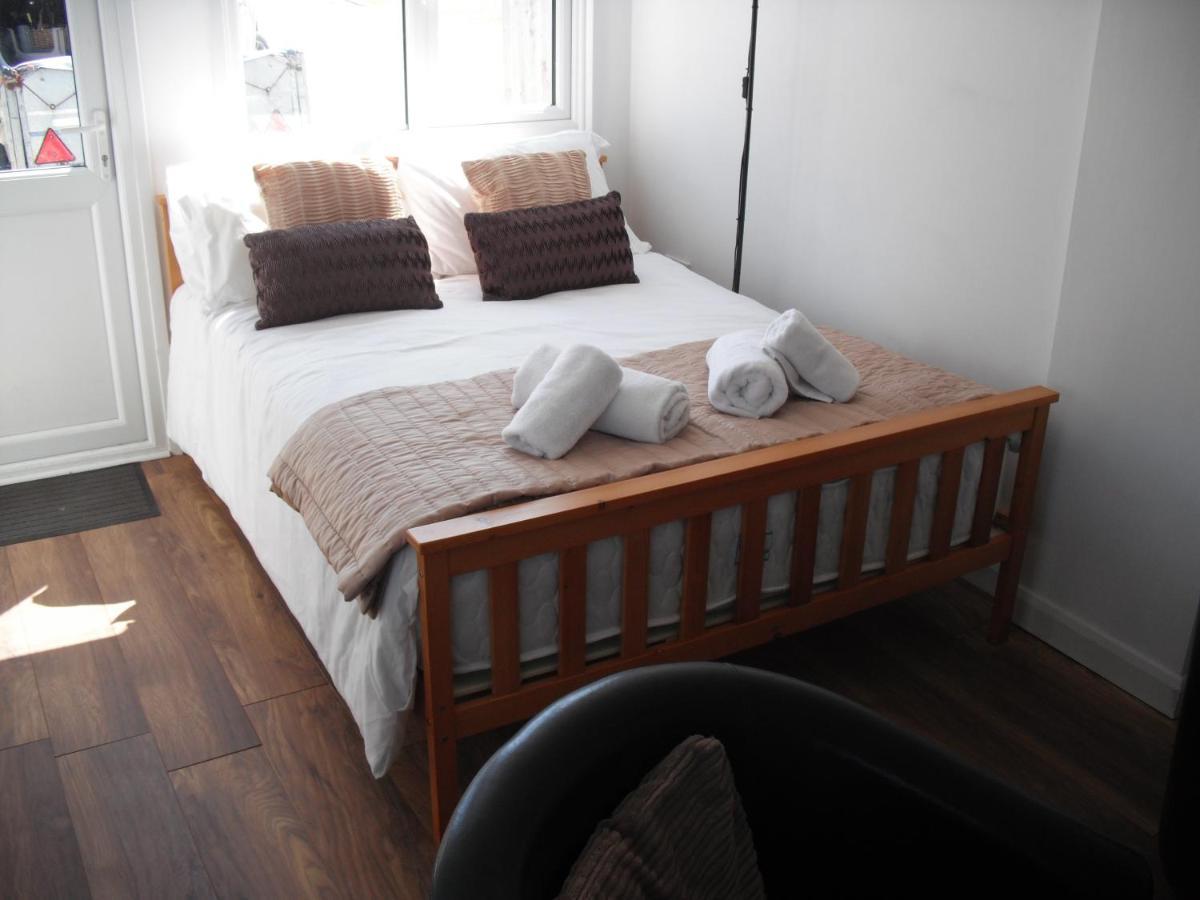 White Horse Studio Apartment Preston  Екстериор снимка