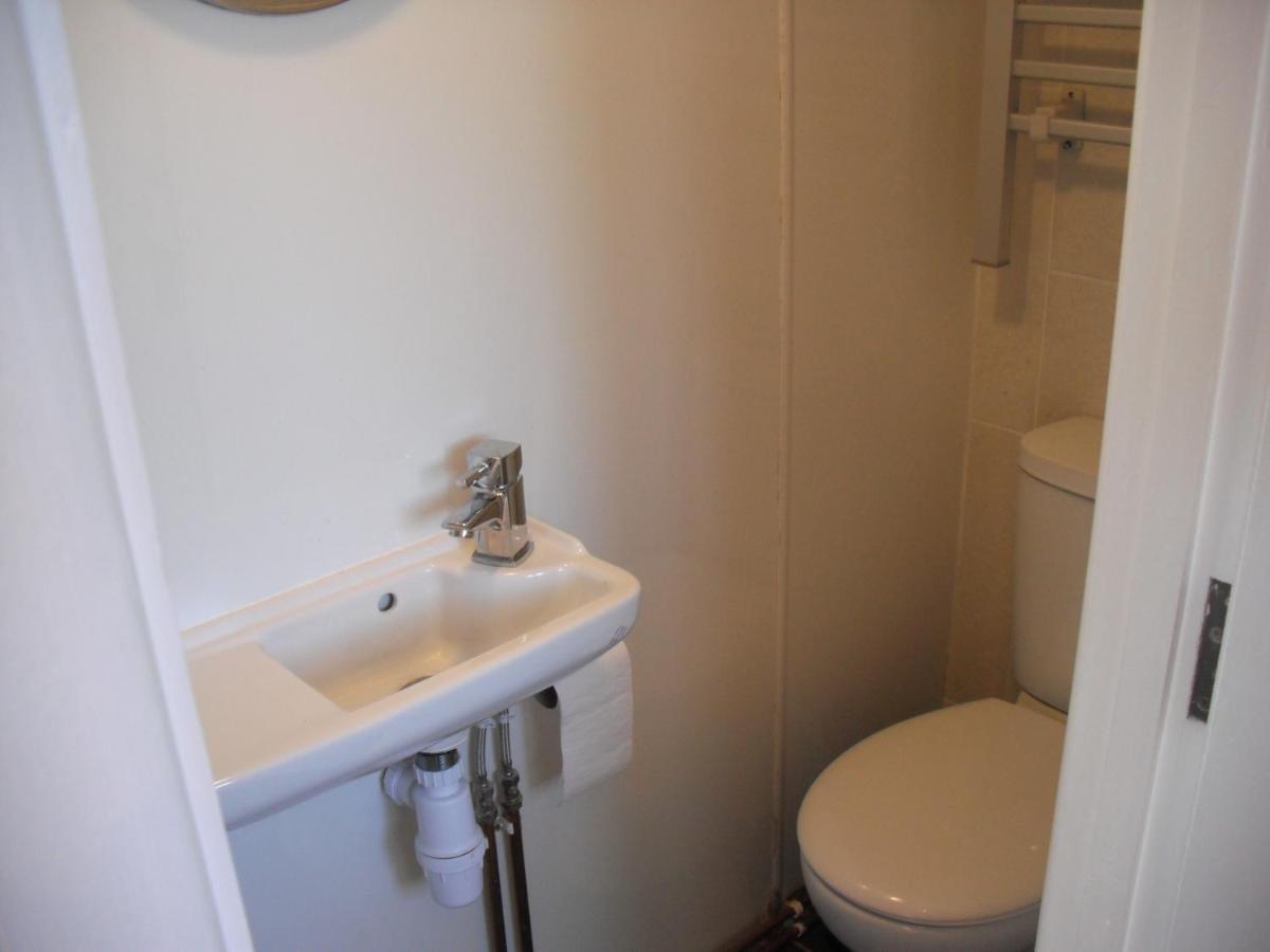 White Horse Studio Apartment Preston  Екстериор снимка